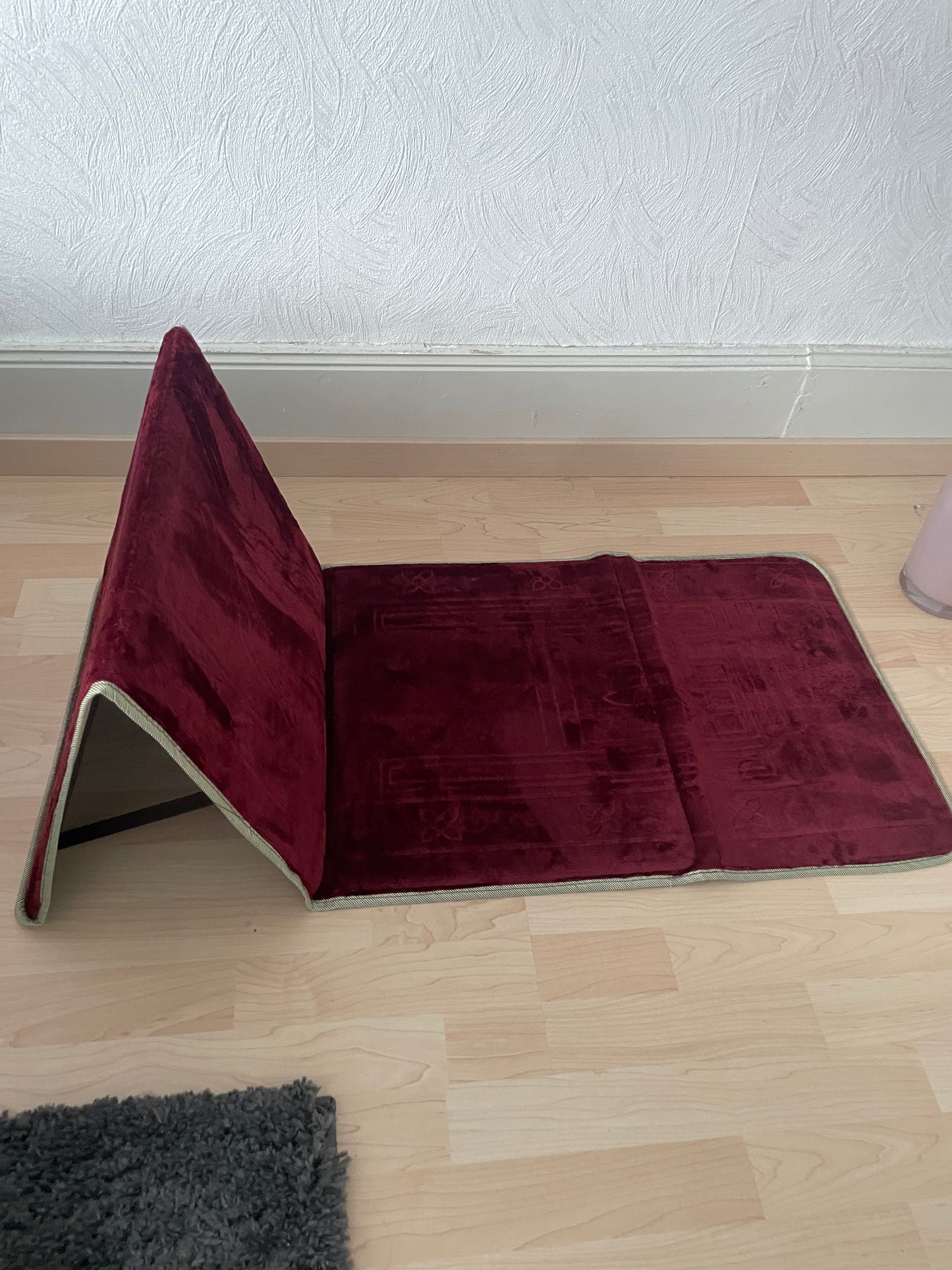 Gebetsteppich mit Lehne