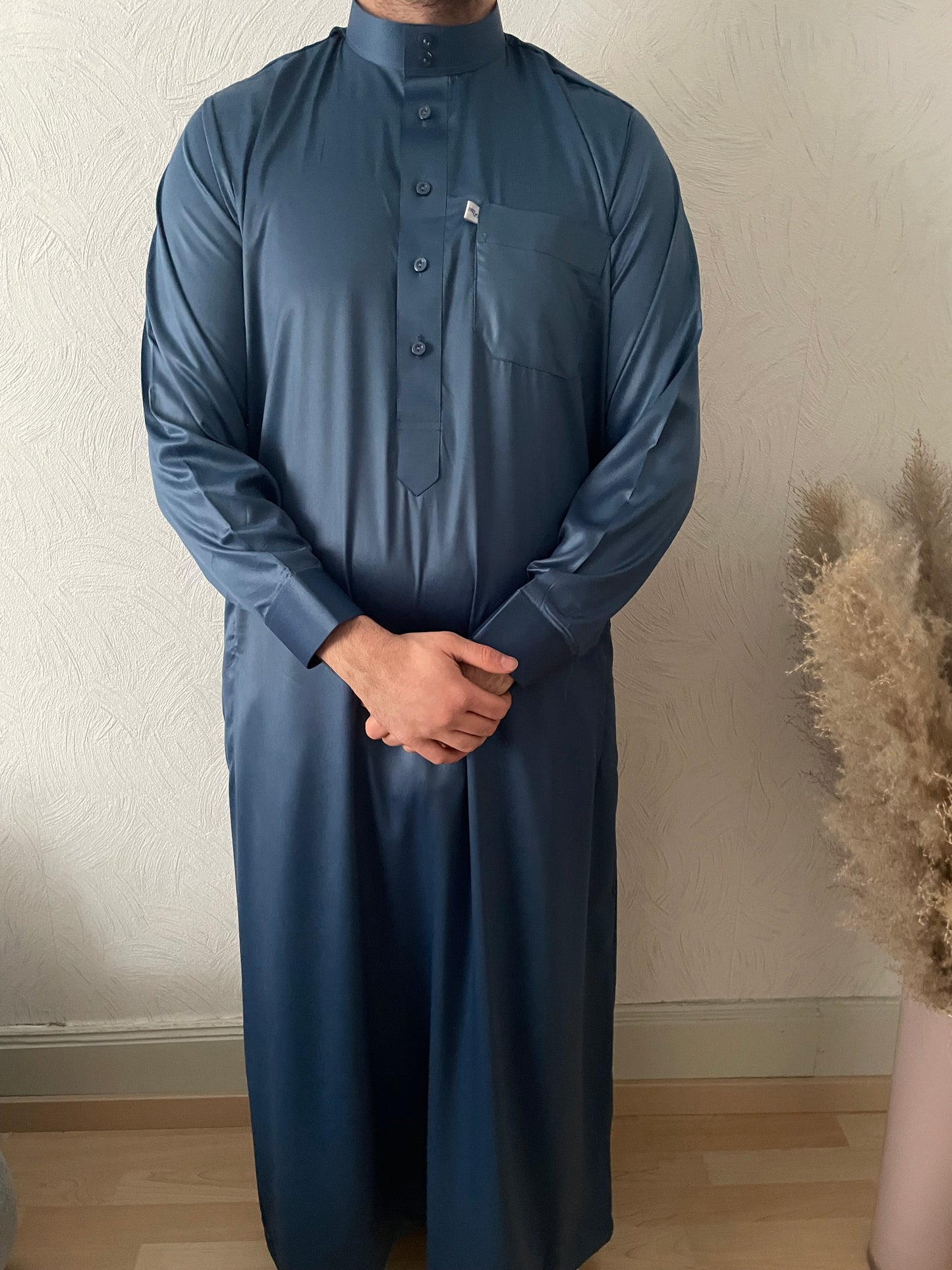 Qamis Basic